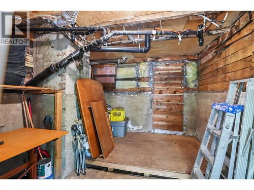 703 Pine Street, Nelson, BC - Indoor Photo Showing Basement