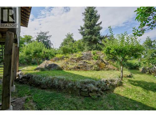 703 Pine Street, Nelson, BC - Outdoor