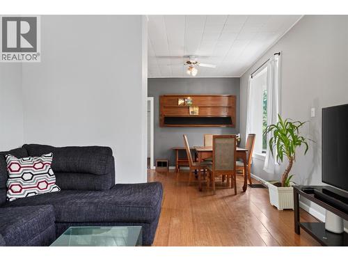 703 Pine Street, Nelson, BC - Indoor