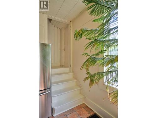 703 Pine Street, Nelson, BC - Indoor Photo Showing Other Room