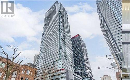 505 - 39 Roehampton Avenue, Toronto, ON - Outdoor With Facade