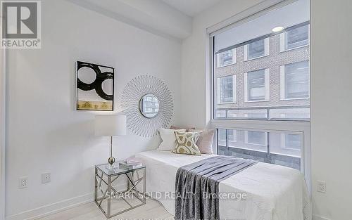 505 - 39 Roehampton Avenue, Toronto, ON - Indoor