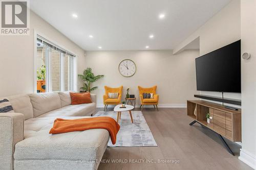 306 - 19 Liszt Gate, Toronto, ON - Indoor Photo Showing Living Room