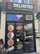 1/2 - 717 QUEEN STREET E Toronto, ON M4M 1H1