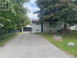15395 BAYVIEW AVENUE Aurora, ON L4G 0K9
