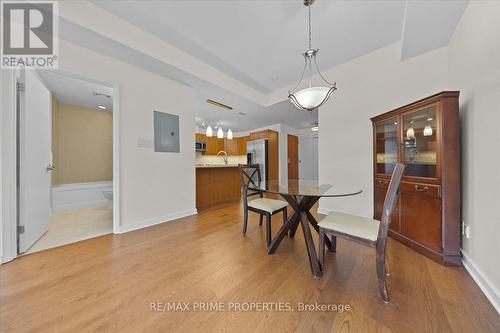 506 - 310 Centrum Boulevard, Ottawa, ON - Indoor Photo Showing Dining Room