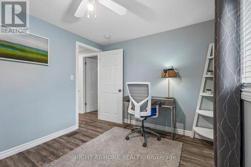 158 Zoo Park Road, Wasaga Beach, ON - Indoor Photo Showing Office