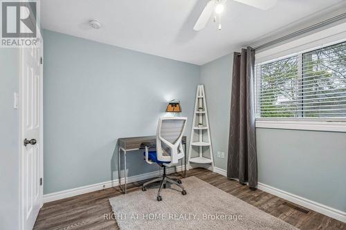158 Zoo Park Road, Wasaga Beach, ON - Indoor Photo Showing Office