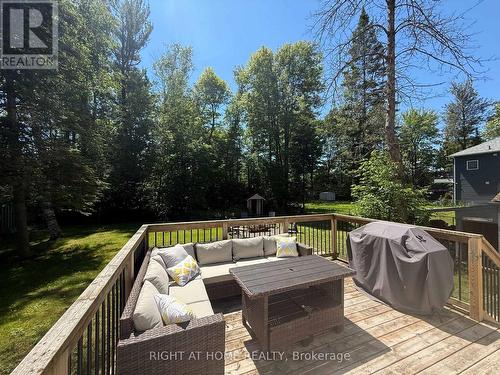 158 Zoo Park Road, Wasaga Beach, ON - Outdoor With Deck Patio Veranda