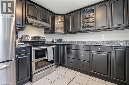 25 Winter Way, Brantford, ON - Indoor Photo Showing Kitchen