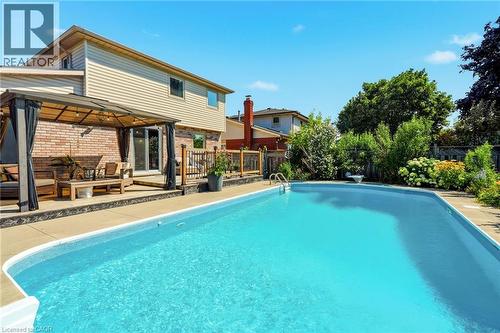 25 Winter Way, Brantford, ON - Outdoor With In Ground Pool With Backyard