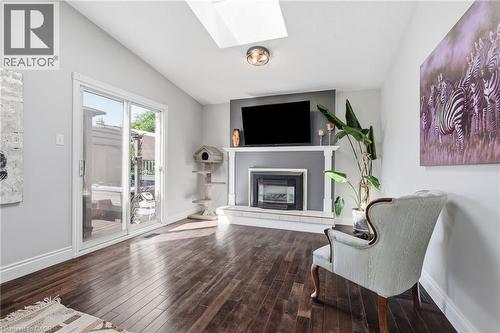 25 Winter Way, Brantford, ON - Indoor Photo Showing Living Room With Fireplace