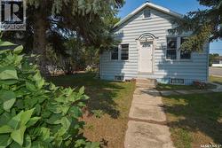 510 Assiniboia AVENUE Southey, SK S0G 4P0