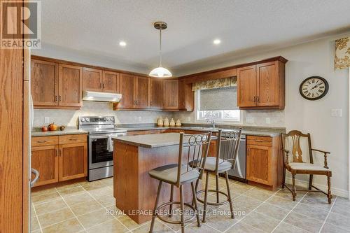 126 Glendale Drive, Tillsonburg, ON - Indoor Photo Showing Kitchen