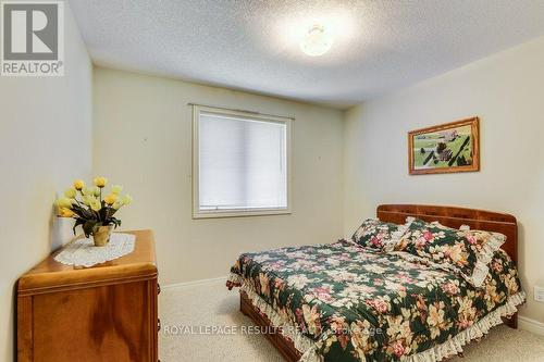 126 Glendale Drive, Tillsonburg, ON - Indoor Photo Showing Bedroom