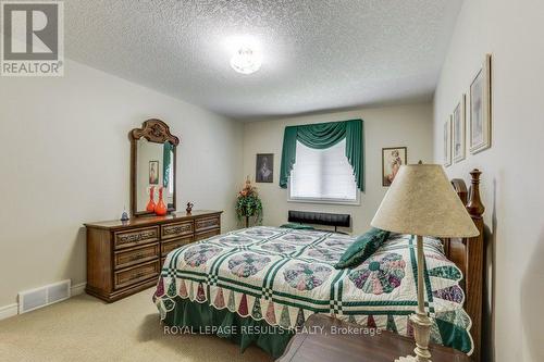 126 Glendale Drive, Tillsonburg, ON - Indoor Photo Showing Bedroom