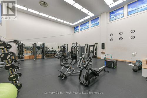 Suite 206 - 40 Horseshoe Boulevard, Oro-Medonte (Horseshoe Valley), ON - Indoor Photo Showing Gym Room