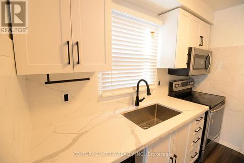 87 Radford Drive, Ajax, ON - Indoor Photo Showing Kitchen