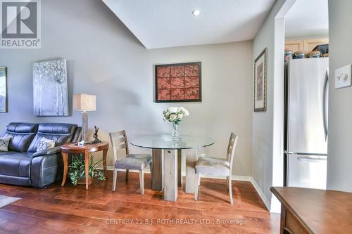 3 - 358 Little Avenue, Barrie, ON - Indoor Photo Showing Dining Room