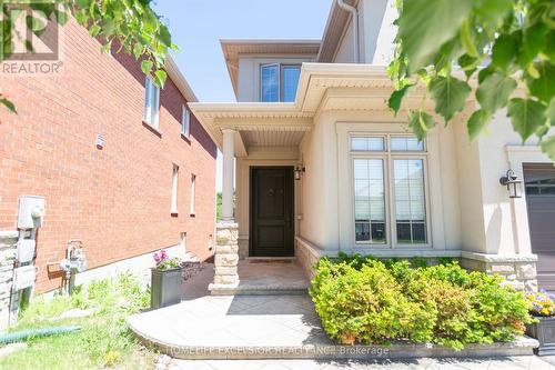 2425 Quetico Crescent, Oakville, ON - Outdoor