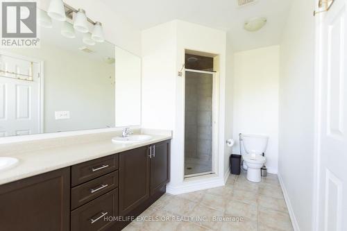 2425 Quetico Crescent, Oakville, ON - Indoor Photo Showing Bathroom