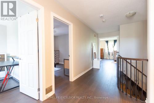 2425 Quetico Crescent, Oakville, ON - Indoor Photo Showing Other Room