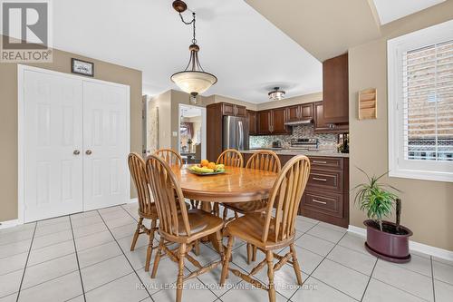 82 Miller Drive, Halton Hills, ON - Indoor Photo Showing Dining Room