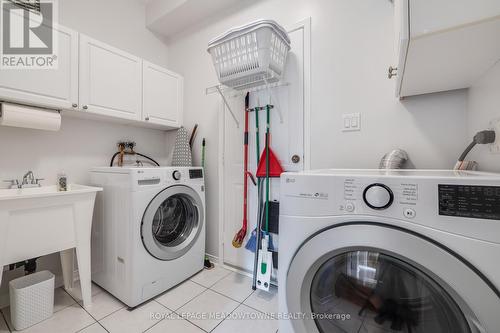 82 Miller Drive, Halton Hills, ON - Indoor Photo Showing Laundry Room