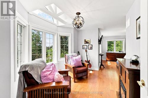 2 Wilson House Drive, Whitby, ON - Indoor