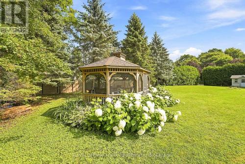 2 Wilson House Drive, Whitby, ON - Outdoor With Deck Patio Veranda With Backyard