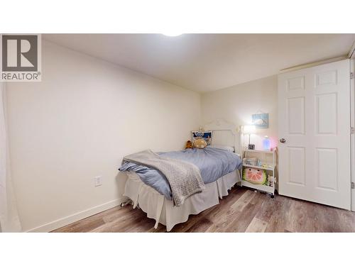 504 30Th Avenue S, Cranbrook, BC - Indoor Photo Showing Bedroom