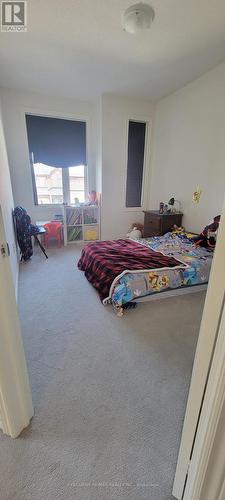 282 Great Falls Boulevard, Hamilton, ON - Indoor Photo Showing Bedroom