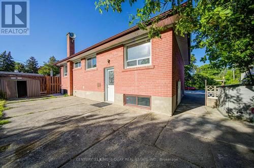 176 Felix Road, Richmond Hill, ON - Outdoor With Exterior