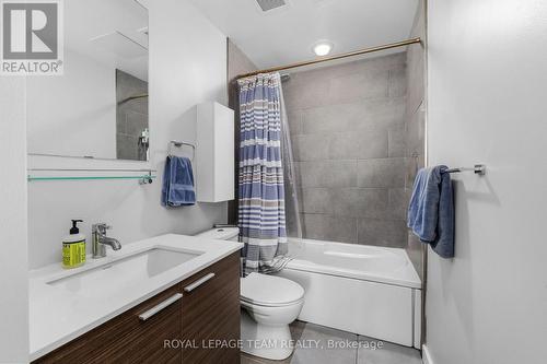 318 - 354 Gladstone Avenue, Ottawa, ON - Indoor Photo Showing Bathroom