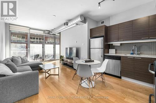 318 - 354 Gladstone Avenue, Ottawa, ON - Indoor