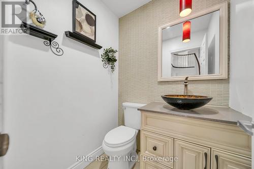 2606 Ambercroft Trail, Mississauga, ON - Indoor Photo Showing Bathroom