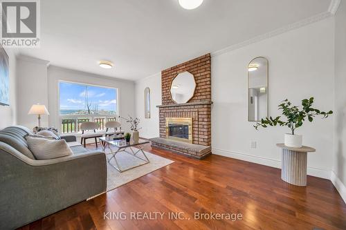 2606 Ambercroft Trail, Mississauga, ON - Indoor Photo Showing Living Room With Fireplace