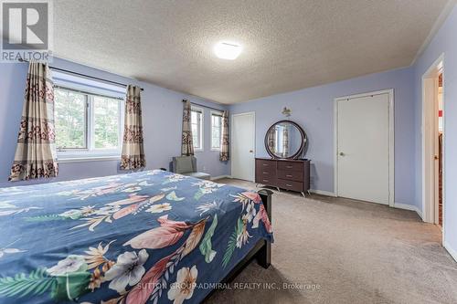 162 Bighorn Crescent, Brampton, ON - Indoor Photo Showing Bedroom