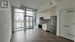 424 - 50 POWER STREET Toronto, ON M5A 0V3