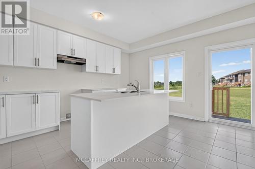 117 Windermere Boulevard, Loyalist (Bath), ON - Indoor Photo Showing Kitchen