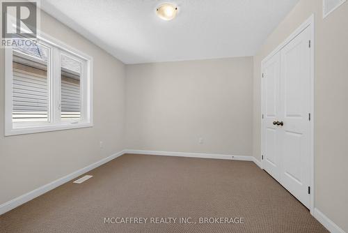 117 Windermere Boulevard, Loyalist (Bath), ON - Indoor Photo Showing Other Room