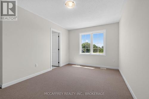 117 Windermere Boulevard, Loyalist (Bath), ON - Indoor Photo Showing Other Room