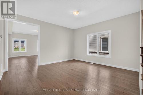 117 Windermere Boulevard, Loyalist (Bath), ON - Indoor Photo Showing Other Room