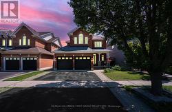 15 HESHAM DRIVE Whitby, ON L1M 2J9