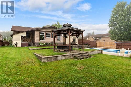 210 Hill Street, Central Huron (Clinton), ON - Outdoor With Backyard