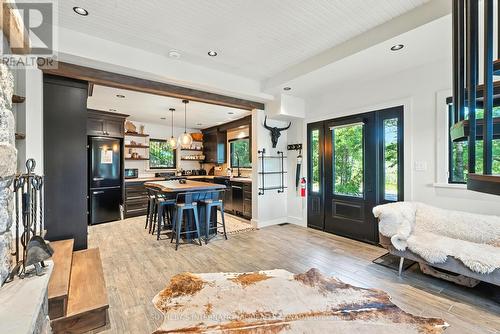 open concept kitchen - 1023 Mccabe Road, Lake Of Bays, ON - Indoor
