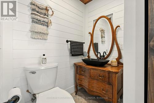 bunkie 2 pc washroom - 1023 Mccabe Road, Lake Of Bays, ON - Indoor Photo Showing Bathroom
