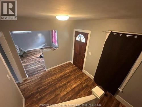 880 Moy Avenue, Windsor, ON - Indoor Photo Showing Other Room