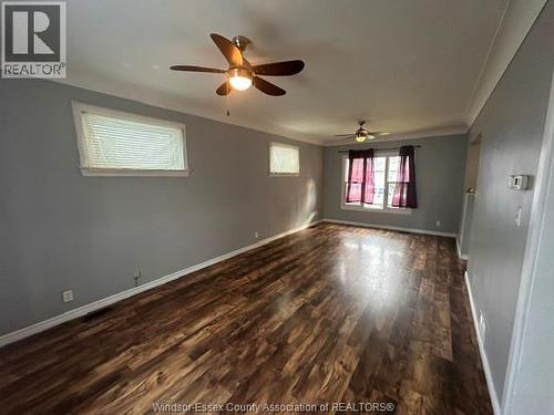 880 Moy Avenue, Windsor, ON - Indoor Photo Showing Other Room