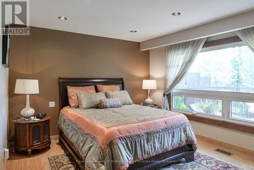 1887 Ellis Road, Severn (Coldwater), ON - Indoor Photo Showing Bedroom